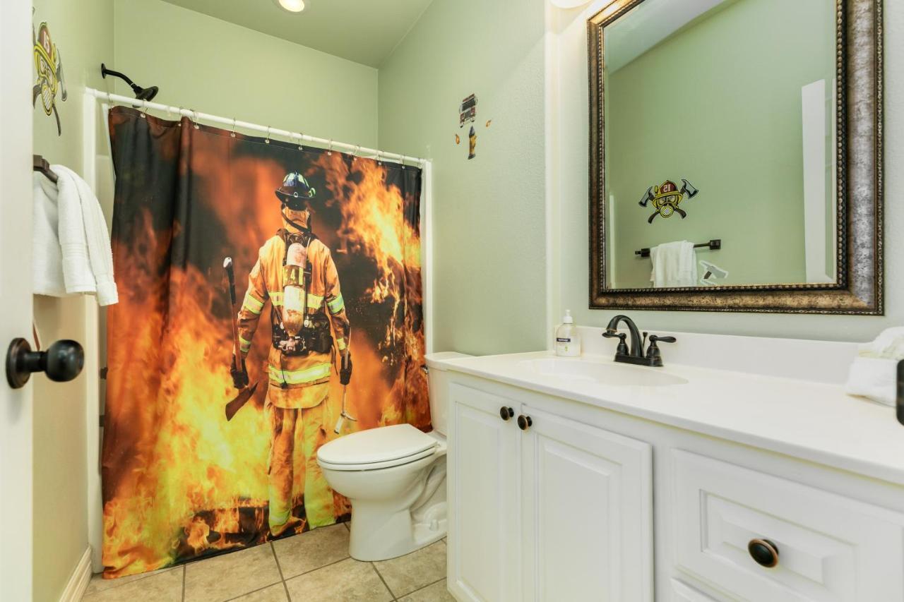 فيلا The Firehouse Bolivar Peninsula المظهر الخارجي الصورة